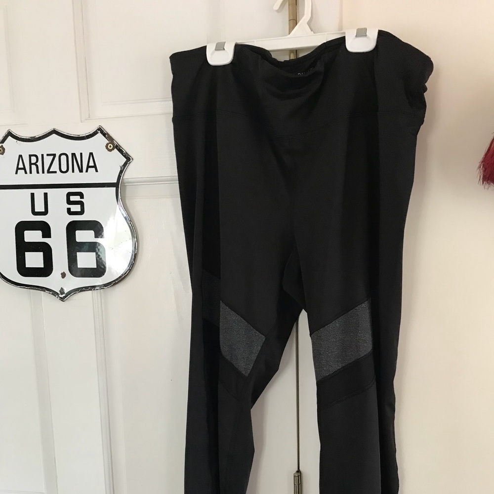 Danskin Now women’s xxl 2x size 20 exercise pants